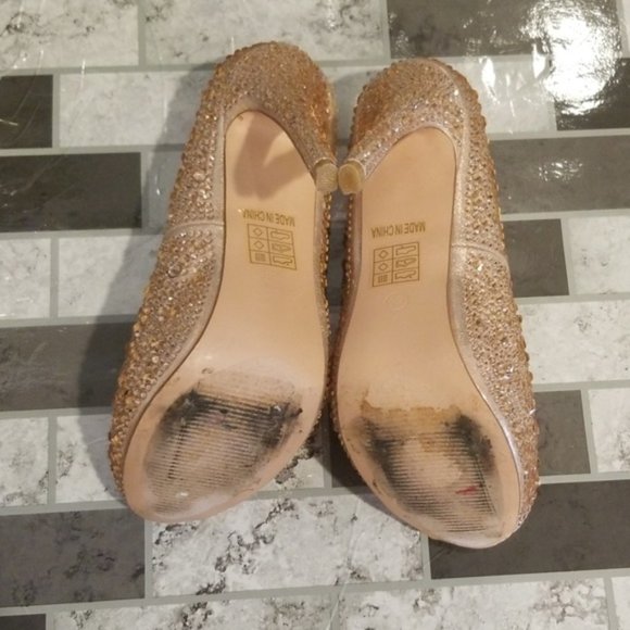 Lauren Lorraine Embellished Pumps - Picture 6 of 8